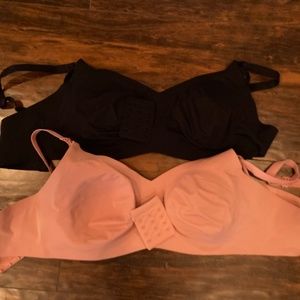 Knix leakproof nursing bra